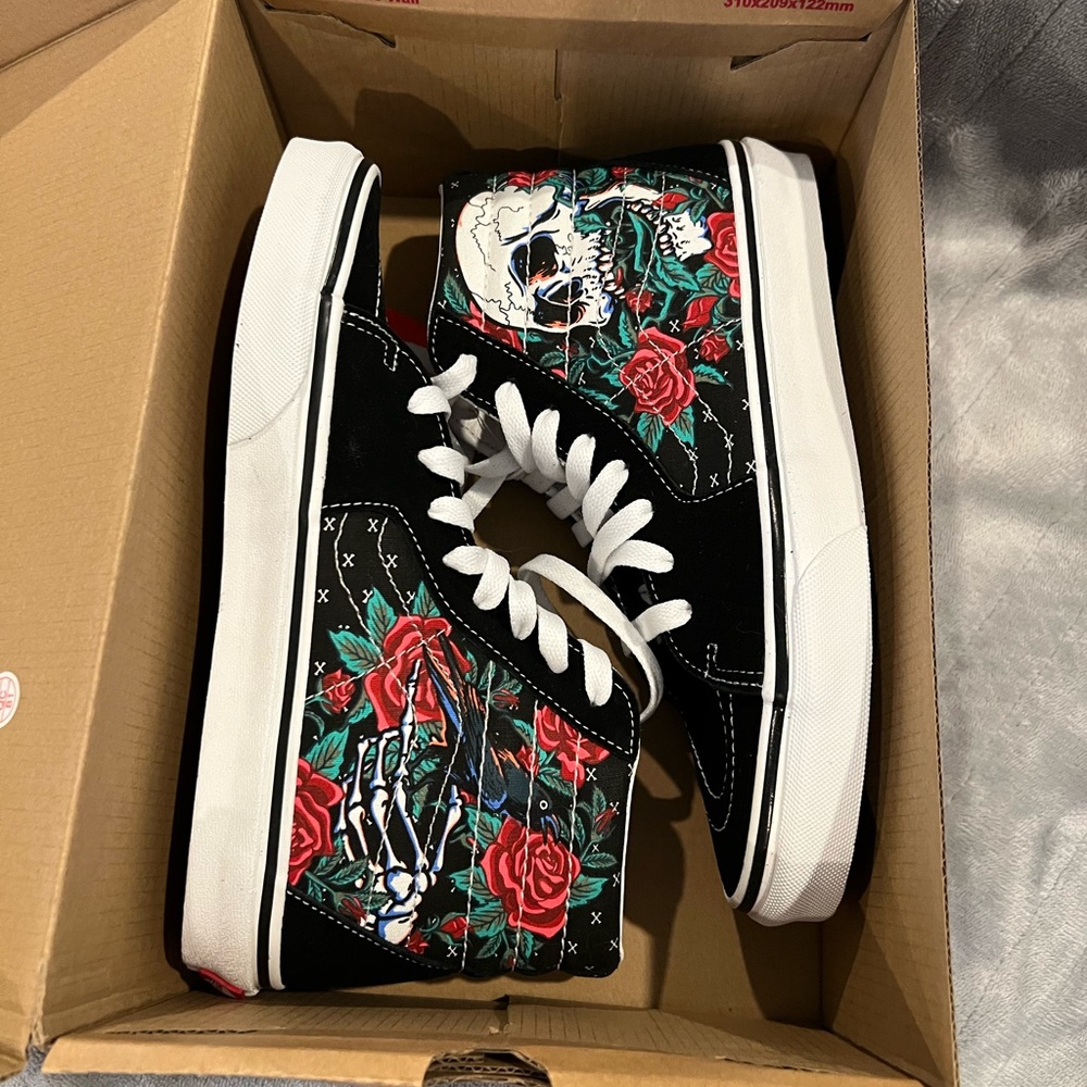 Women’s High Top Vans
